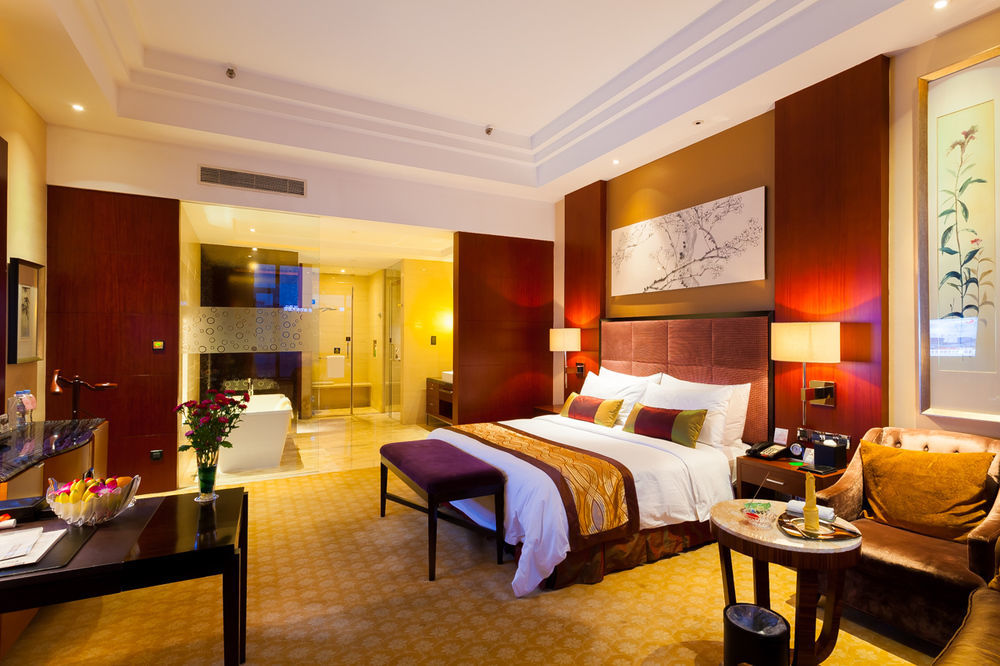 Celebrity City Hotel Chengdu Exterior photo